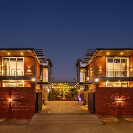 Saffronstays Calvin - 3 Bedroom Pool Villa In Lonavala Esterno foto