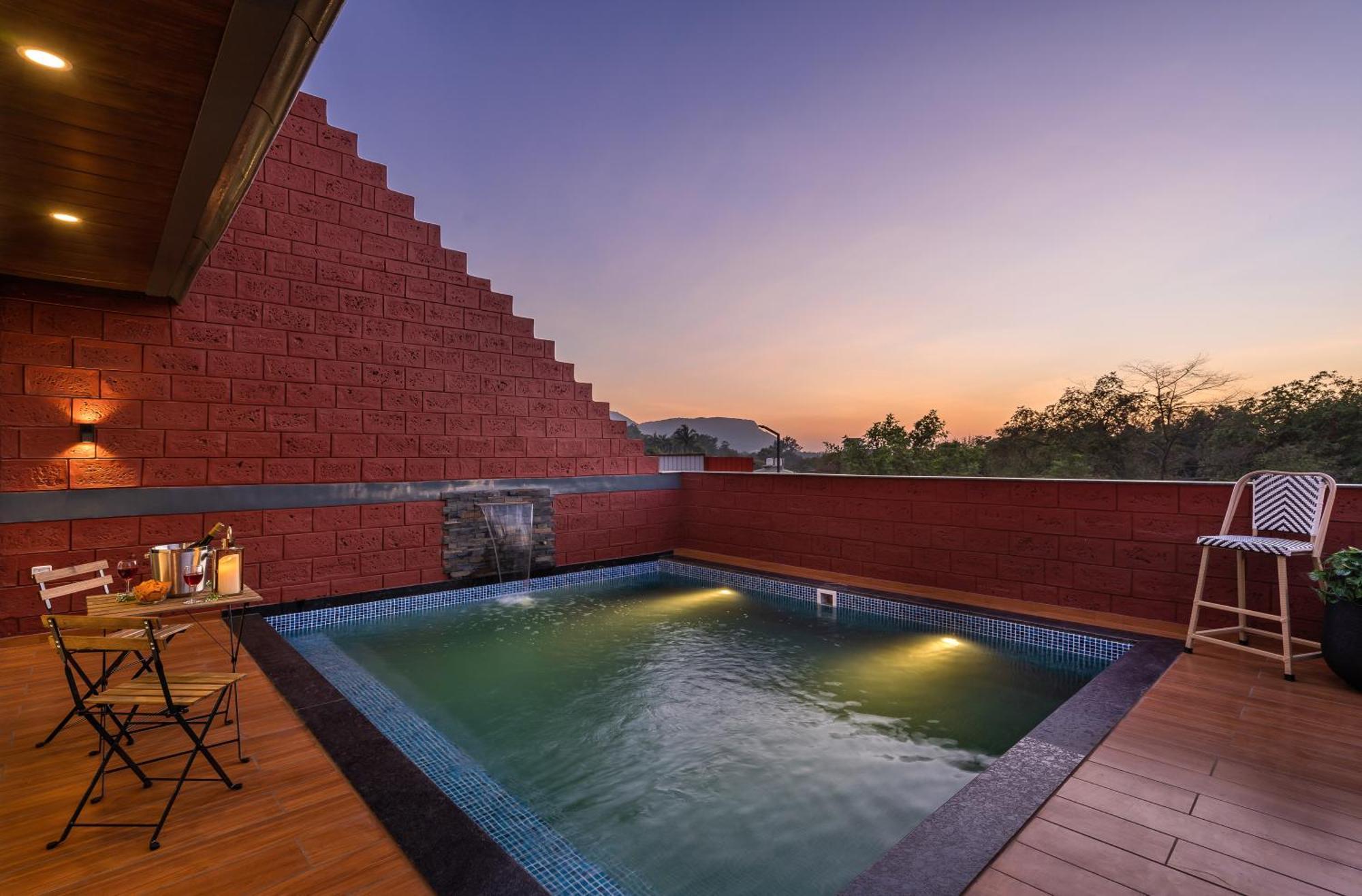 Saffronstays Calvin - 3 Bedroom Pool Villa In Lonavala Esterno foto